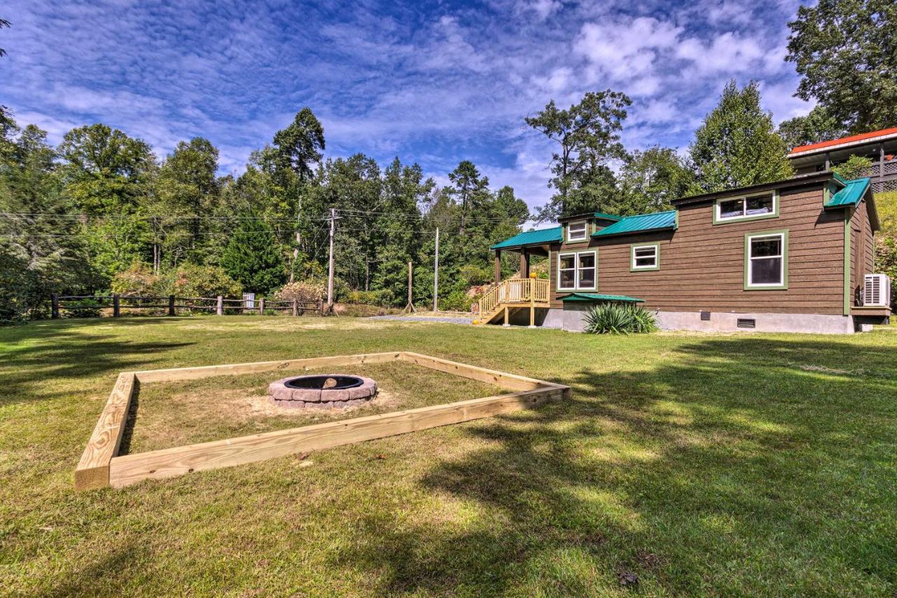 Quaint Mtn Cabin Tiny Living Near Big Adventure Brevard Exterior photo